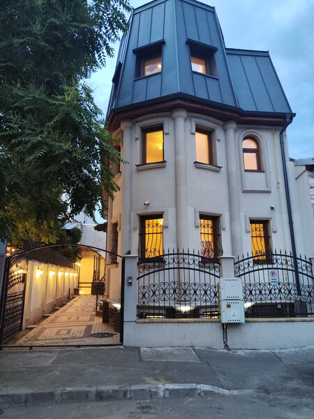 Victoriei, Titulescu,